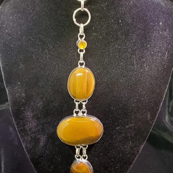 0111. Beautiful! 😍 Solid Sterling Silver and Lucious Tiger Eye for your Wrist! - Picture 4 of 13